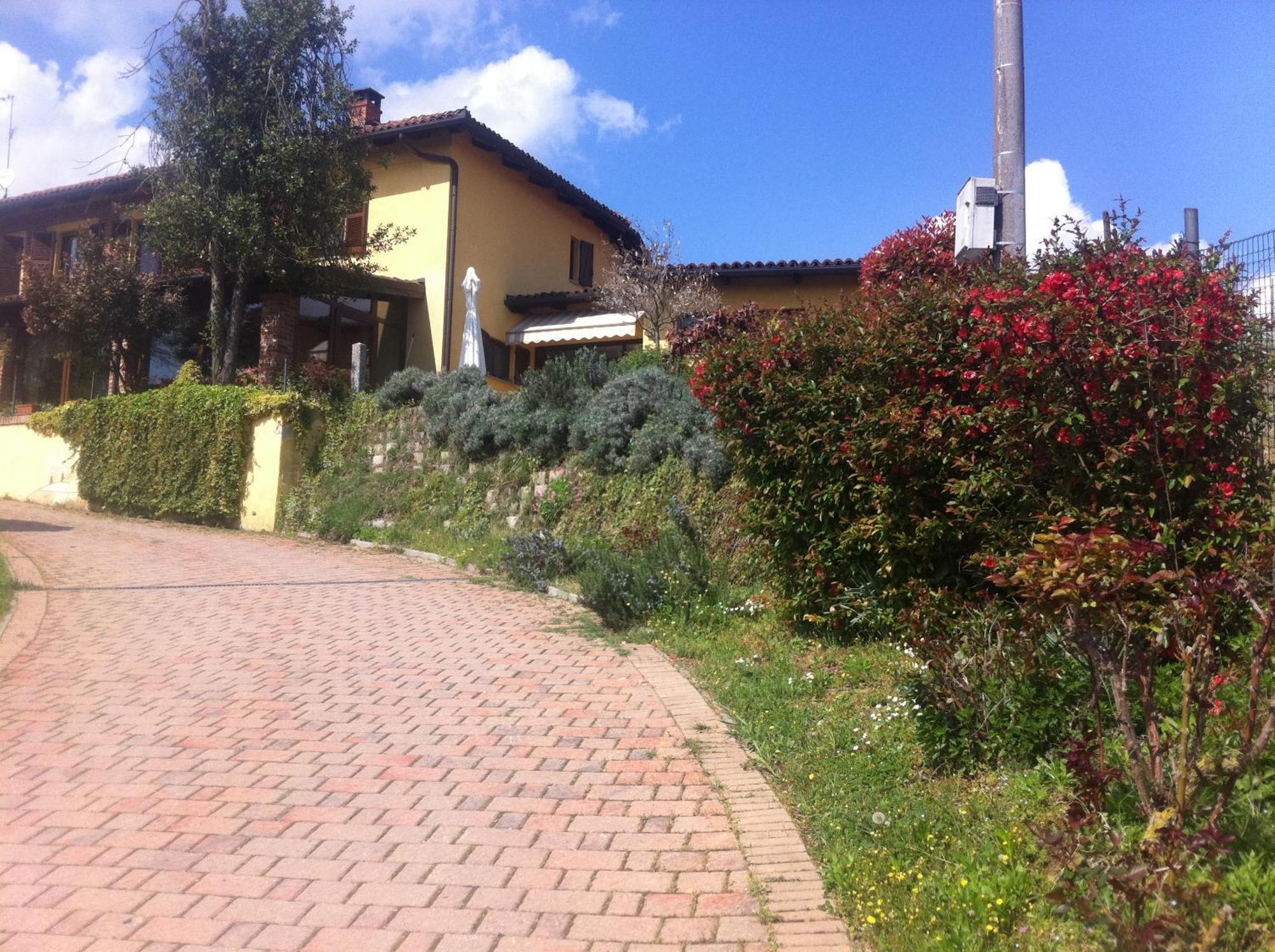 Agriturismo Tre Tigli Asti Kültér fotó