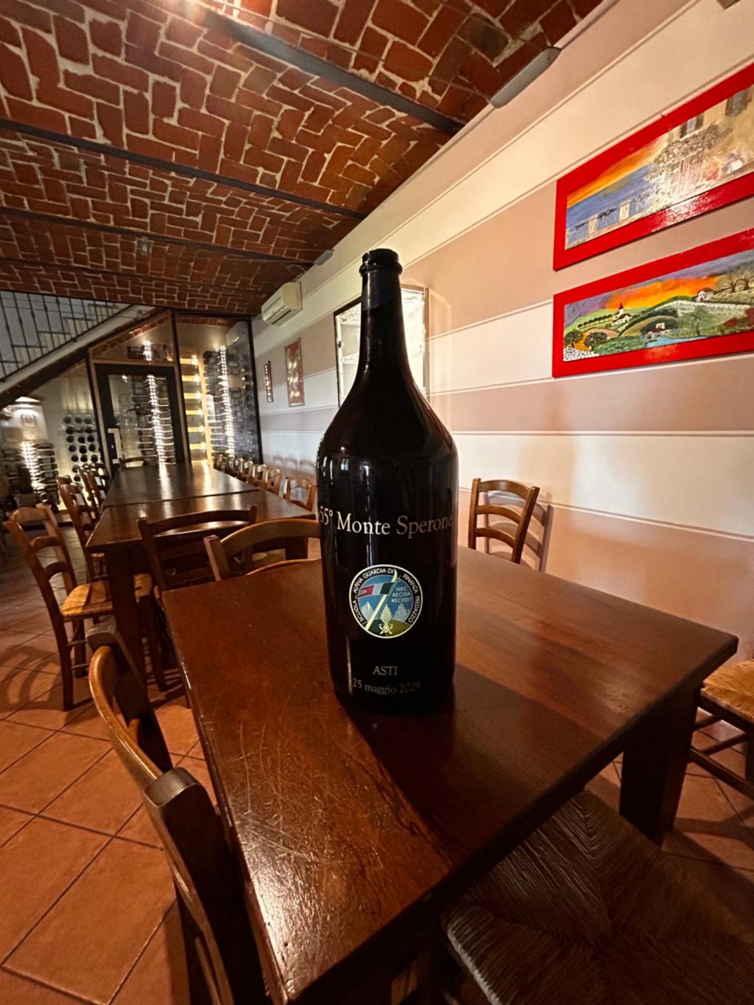 Agriturismo Tre Tigli Asti Kültér fotó