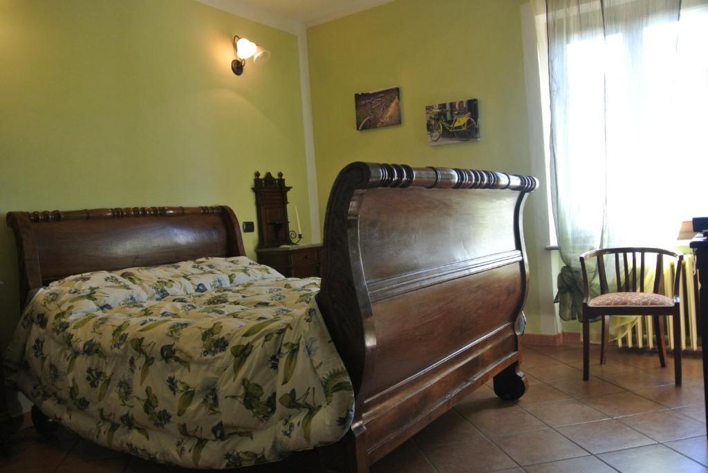 Agriturismo Tre Tigli Asti Szoba fotó
