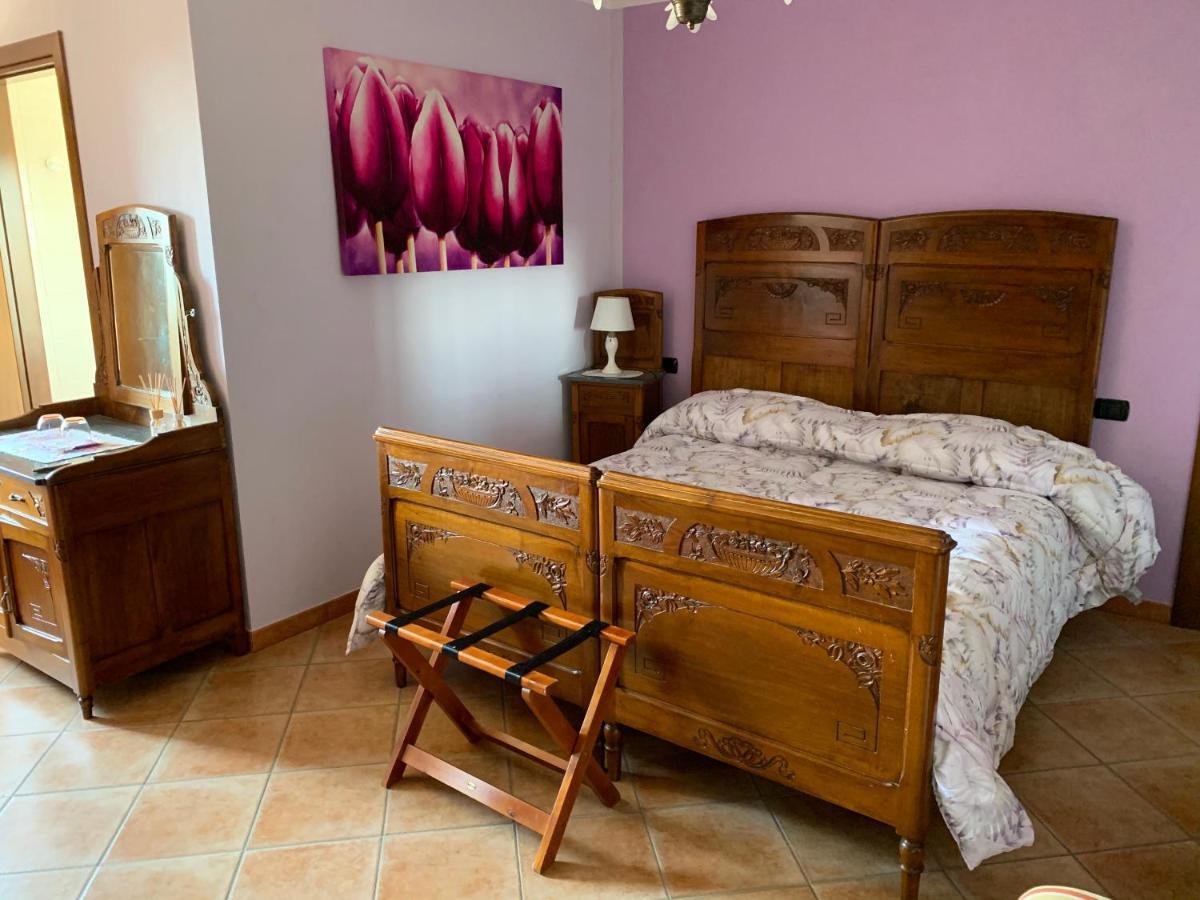 Agriturismo Tre Tigli Asti Kültér fotó