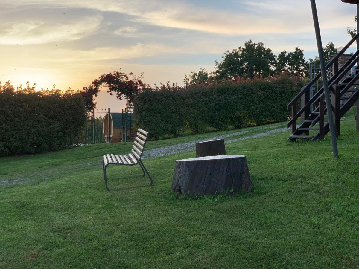 Agriturismo Tre Tigli Asti Kültér fotó